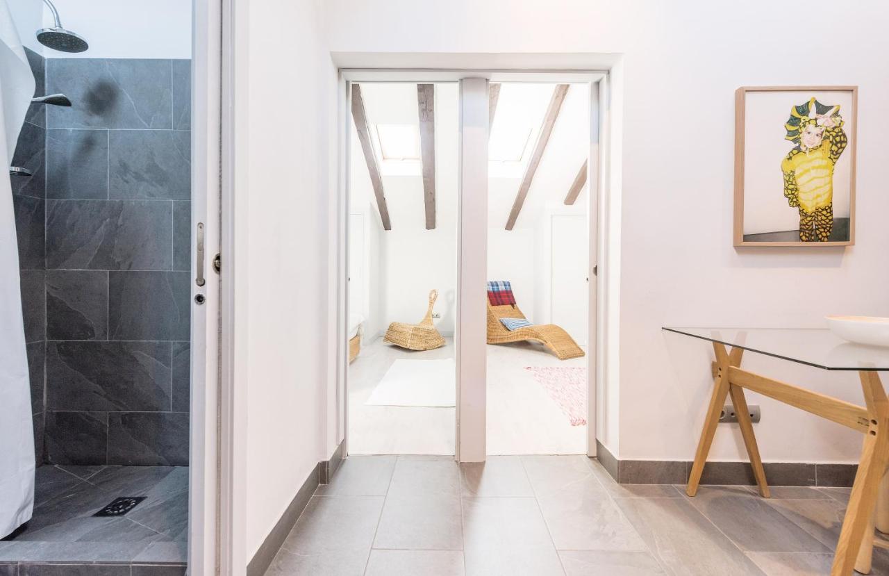 Bohemian 2Bedroom Attic In Lavapies Madrid Exterior foto