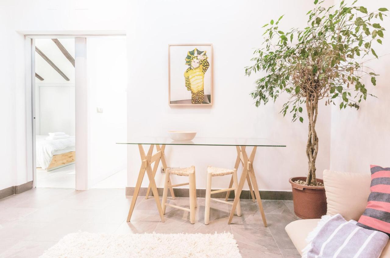 Bohemian 2Bedroom Attic In Lavapies Madrid Exterior foto
